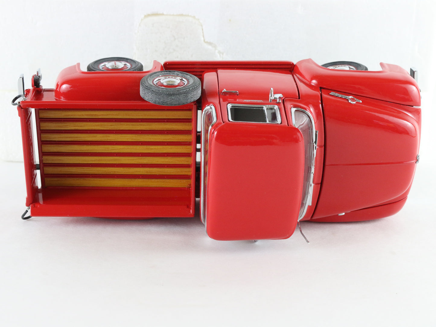 1956 Ford F-100 Pickup Truck Red Danbury Mint 1:24 Diecast Model Car