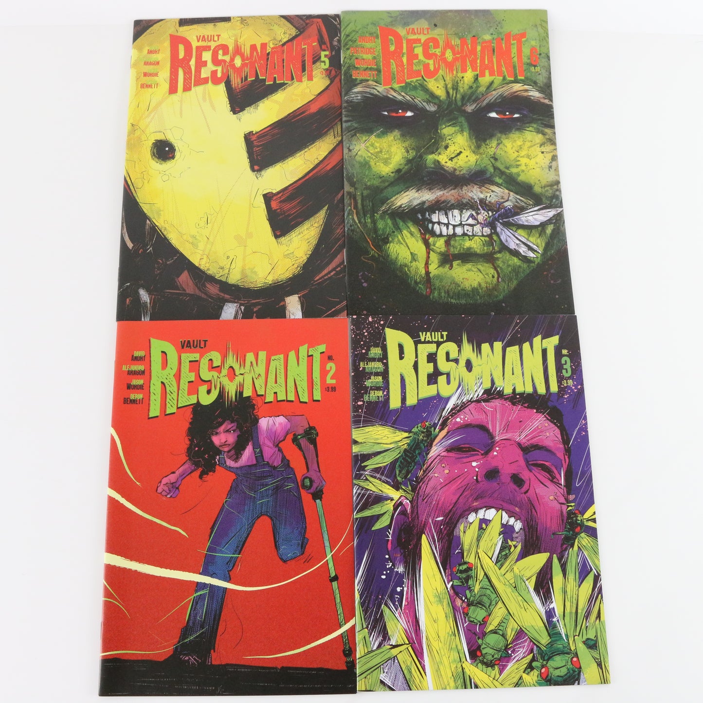 Lot Of 8 Resonant Issues #1-4 1ST PRINT Variant Vault NM Unread Comics