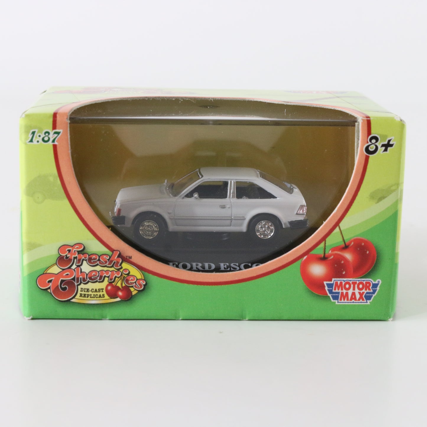 1981 Ford Escort White Model Car Fresh Cherries Motor Max HO SCALE 1:87 73950fc