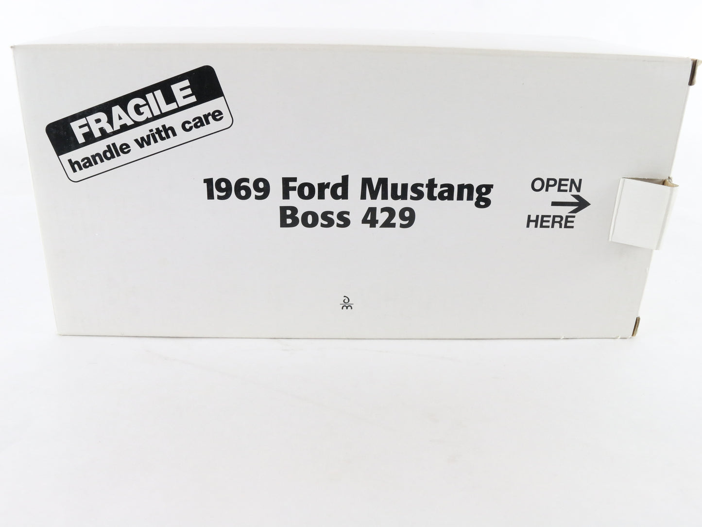1969 Ford Mustang Boss 429 Black Danbury Mint 1:24 Diecast Model Car