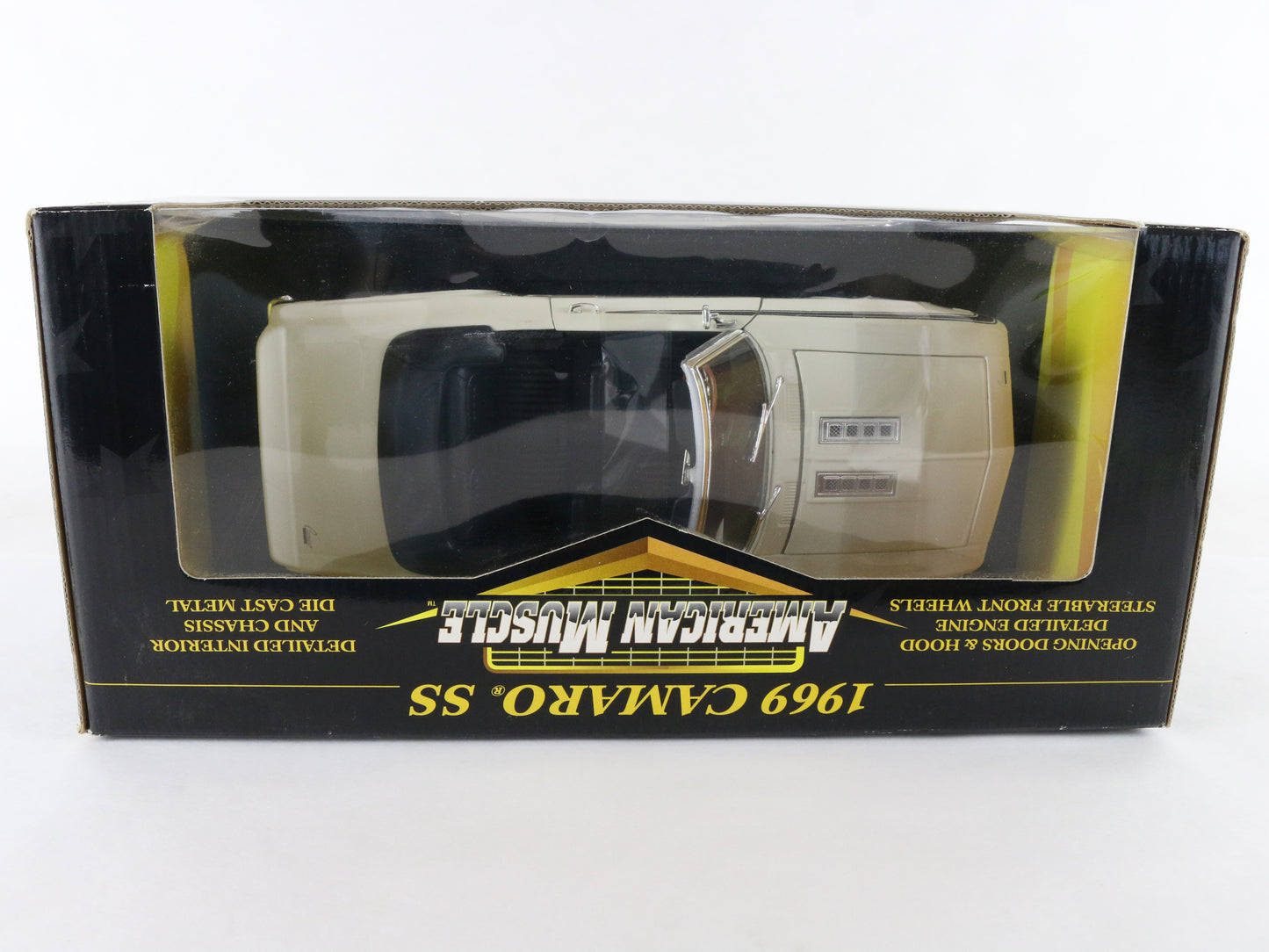 1969 Chevy Camaro SS Convertible White American Muscle ERTL 1:18 EXCLUSIVE 32467