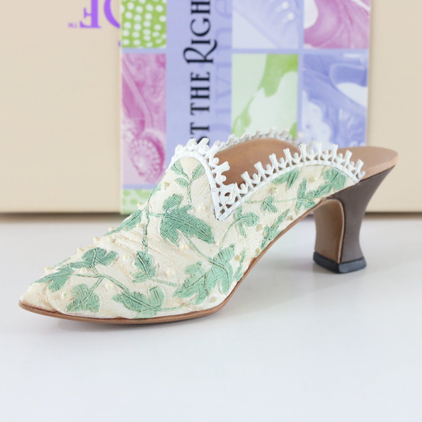 Club Touch of Lace Resin Shoe