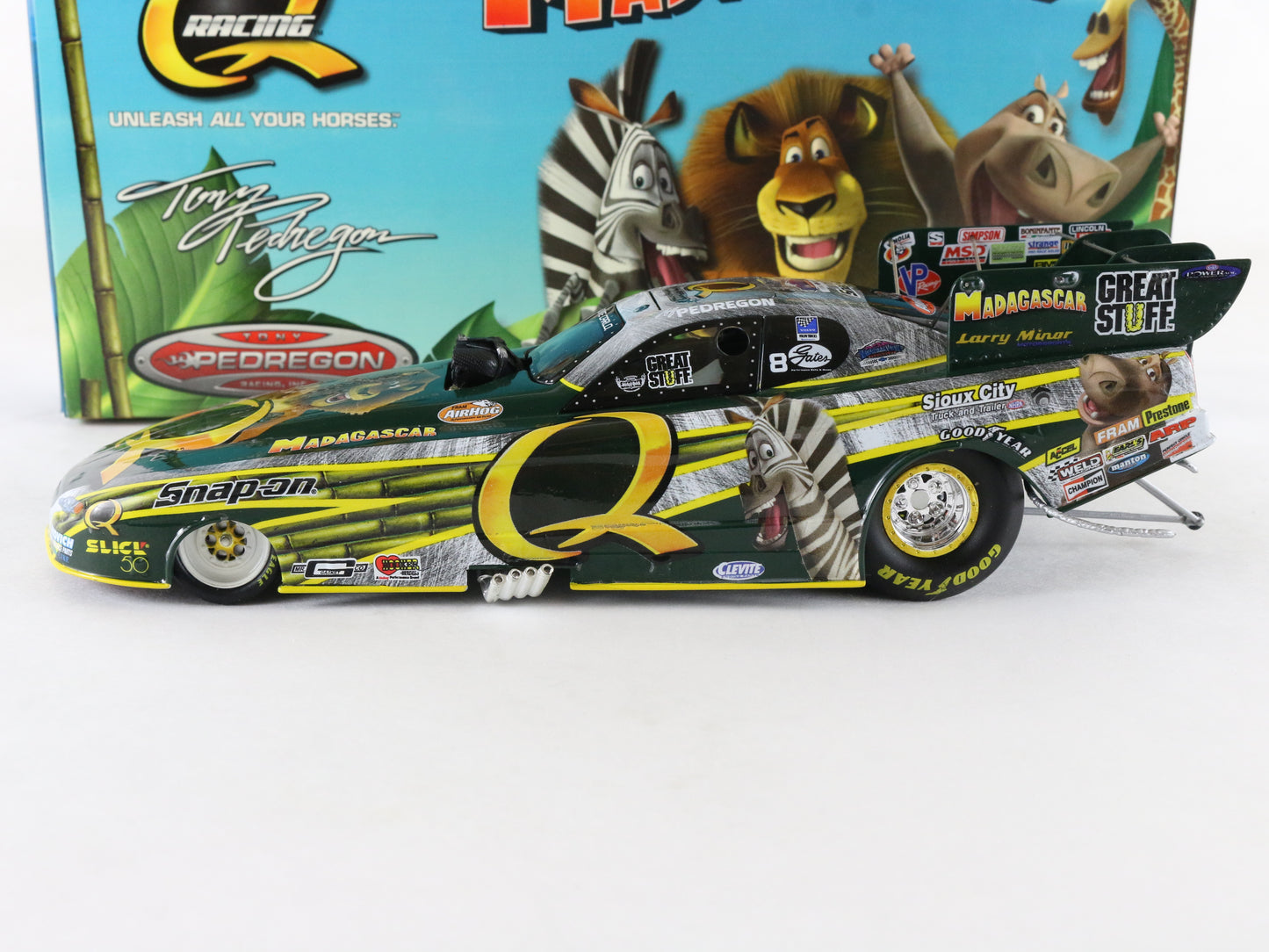 2005 Monte Carlo Madagascar Pedregon Quaker Action 1:24 Diecast 1 Of 1212