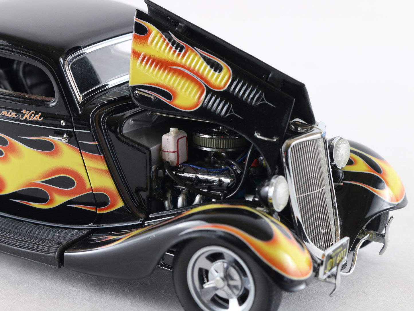 California Kid 1934 Ford Coupe Black W/ Flames Danbury Mint 1:24 Model Car