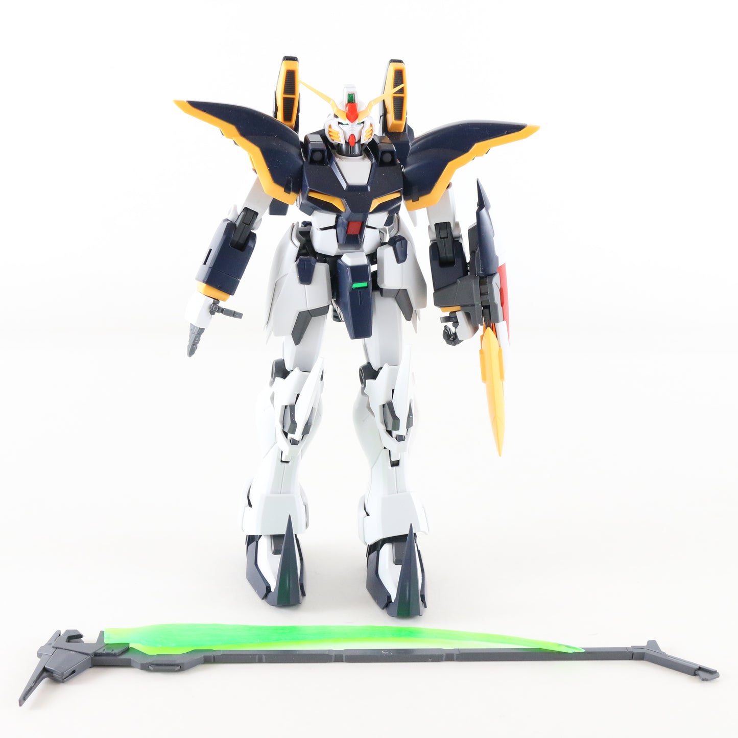 Gundam MG Deathscythe EW Mobile Suit Bandai 1/100 Model Figure