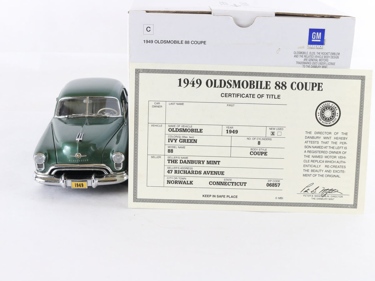 1949 Oldsmobile 88 Coupe Ivy Green Danbury Mint 1:24 Diecast Model Car