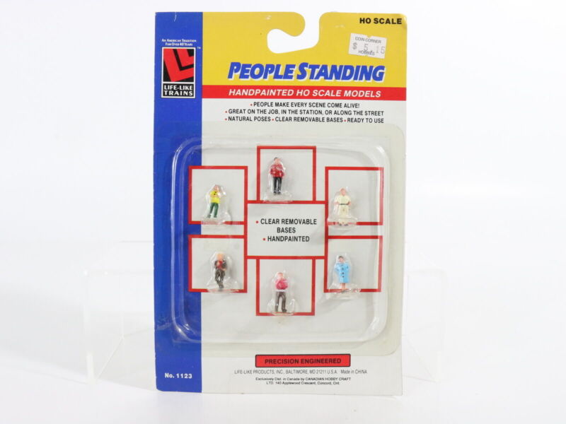 People Standing Handpainted Figures Life Like Trains 1:87 HO 1123