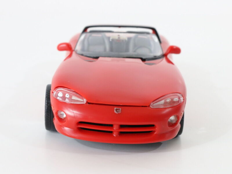 Dodge Viper Rt/10 Red & Gray Revell Monogram 1:24 Built Kit Model Car