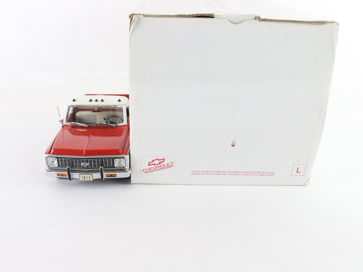 1972 Chevrolet Cheyenne Pickup Truck Danbury Mint 1:24 Diecast Model