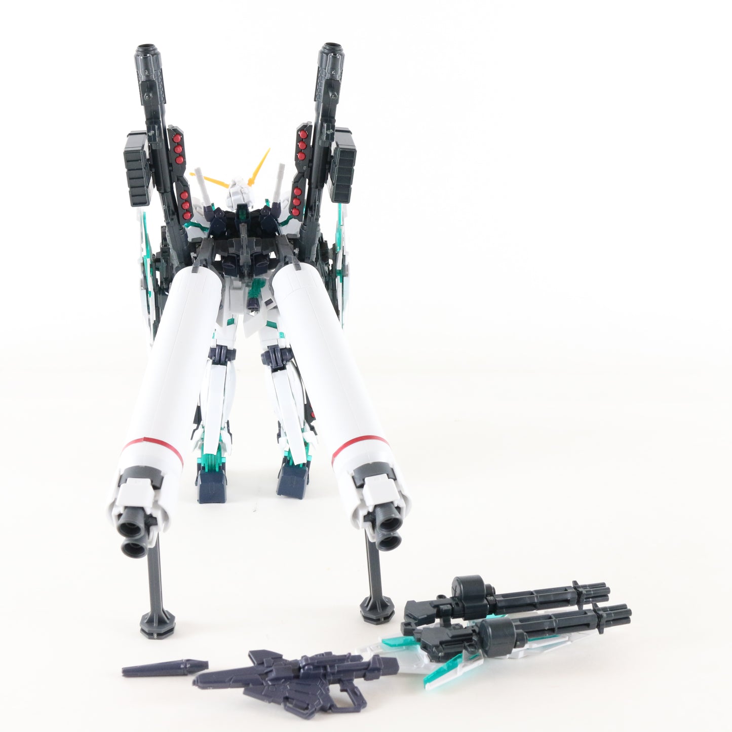 Gundam HG 178 Full Armor Unicorn Mobile Suit Bandai 1:144 ASSEMBLED Model Figure