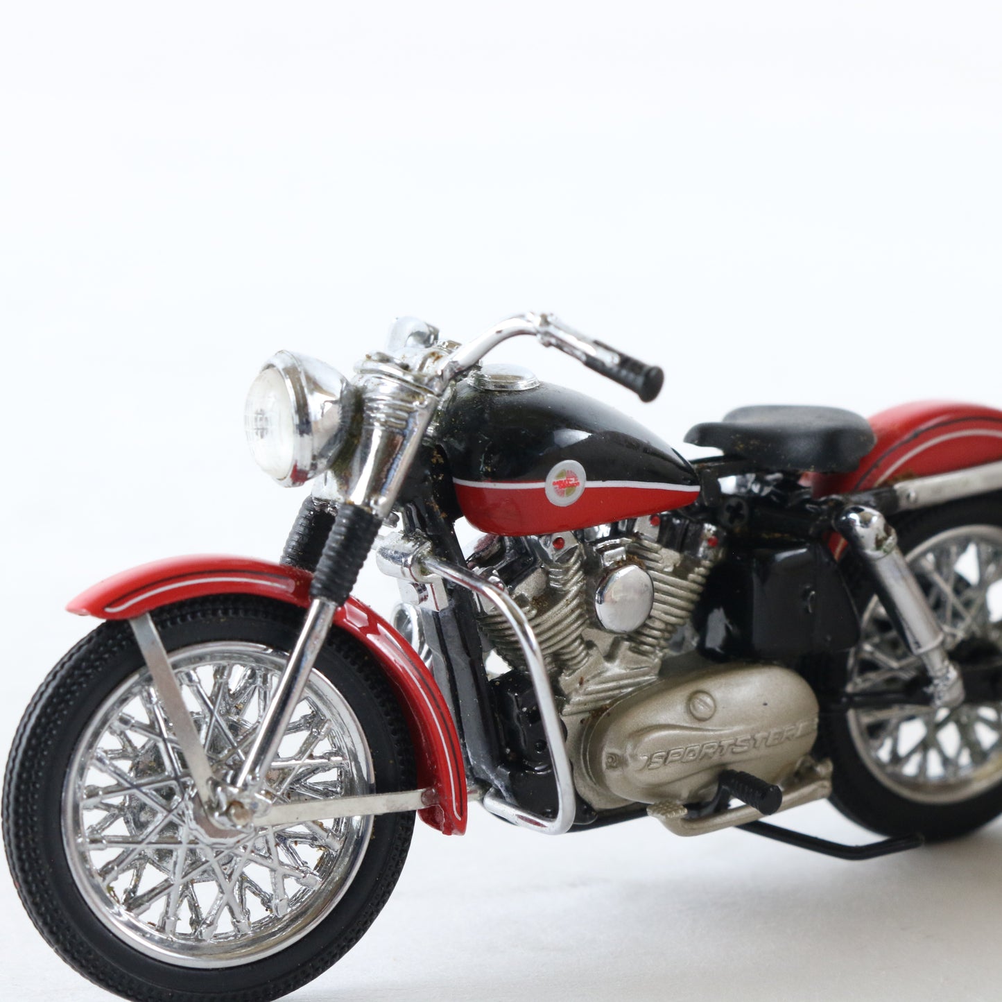 1957 Harley Davidson Sportster Red Black Franklin Mint 1:24 Model Motorcycle