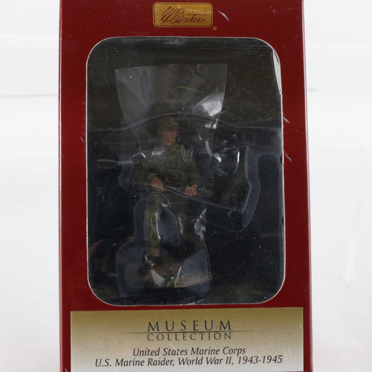 USMC US Marine Raider WW2 1943-45 Soldier Britains 1:30 10037 Metal Figure