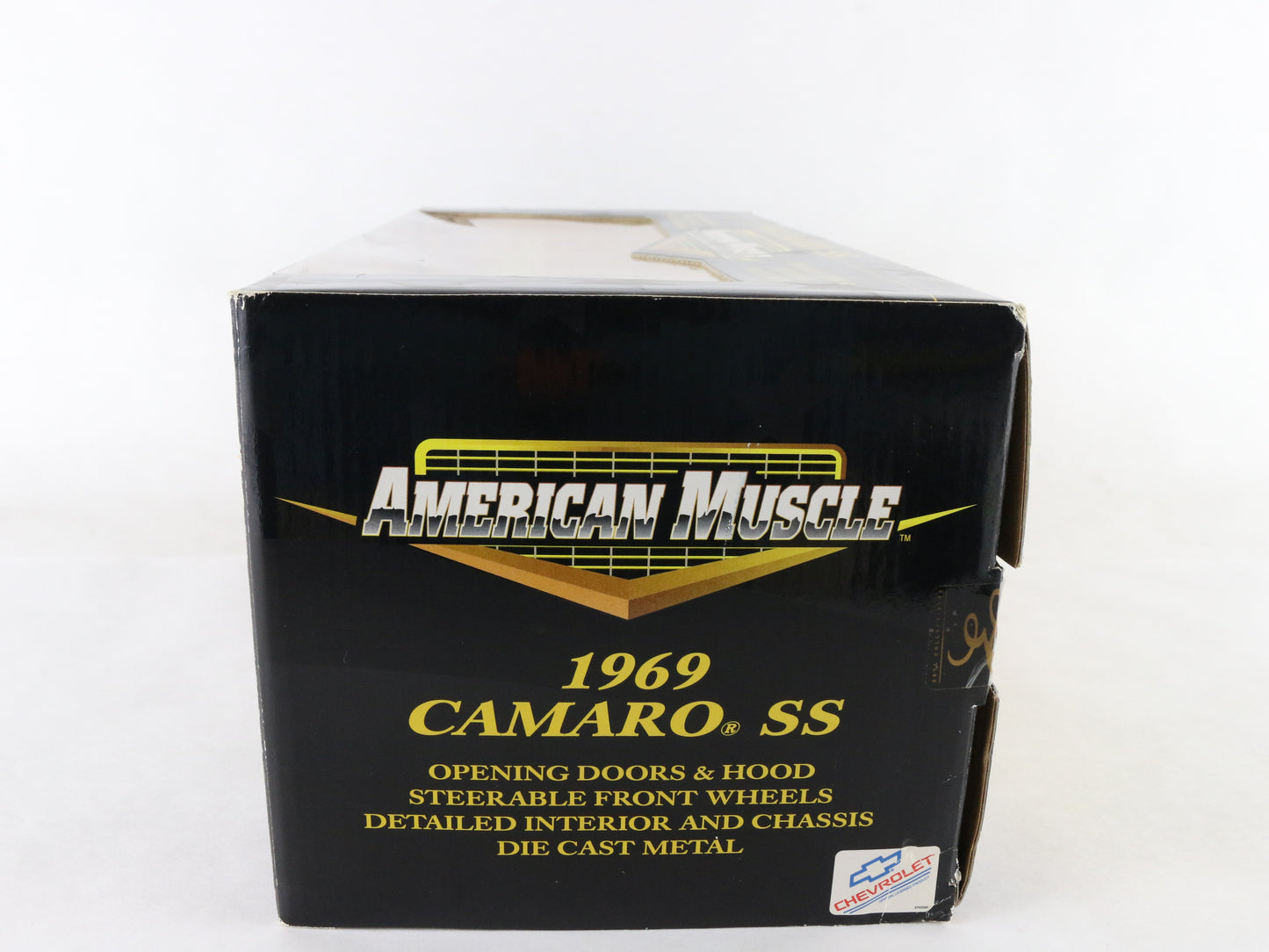 1969 Chevy Camaro SS Convertible White American Muscle ERTL 1:18 EXCLUSIVE 32467