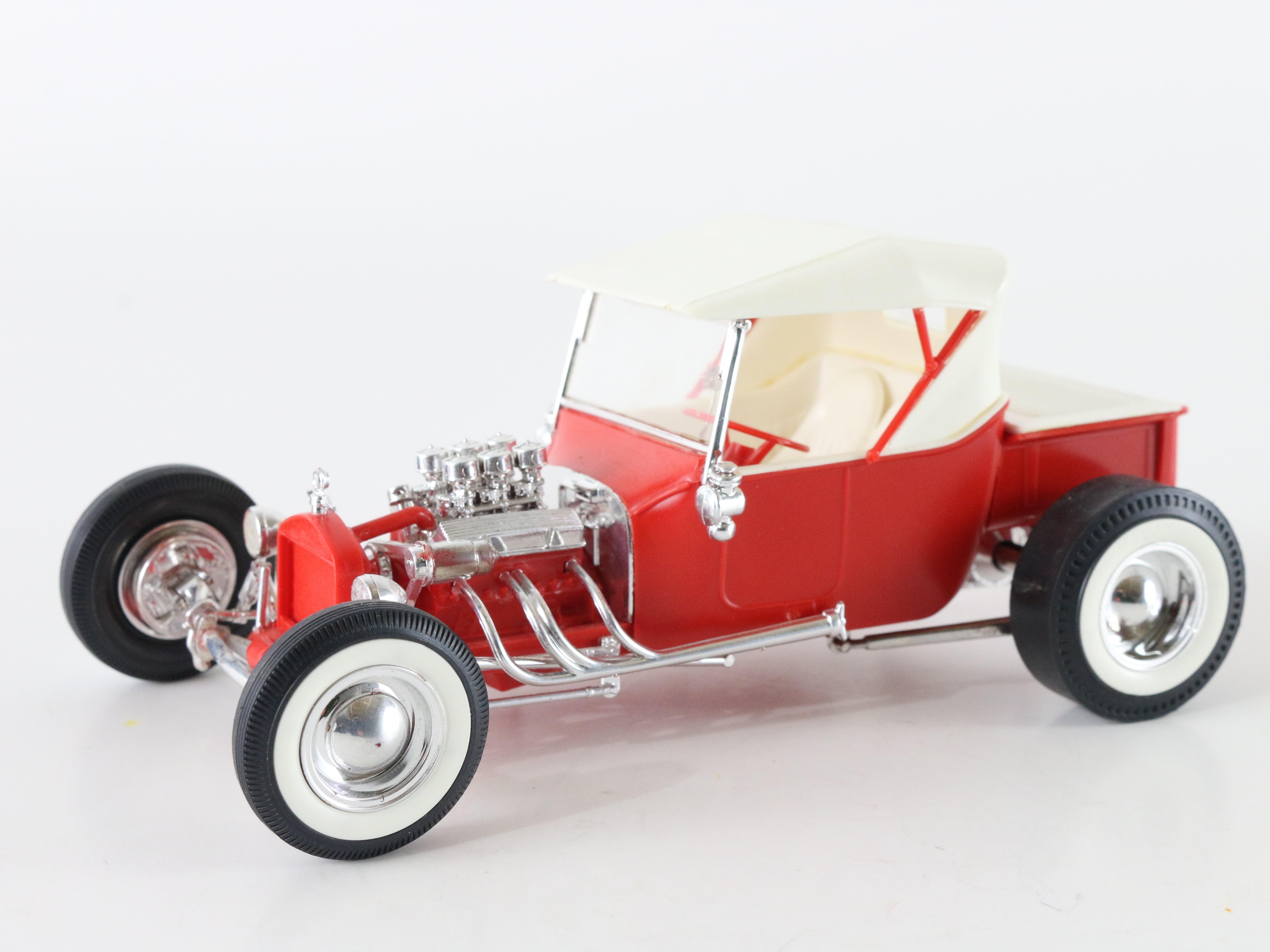 1925 Ford Model T Red White Amt Ertl 1 25 Built Model Car Kit