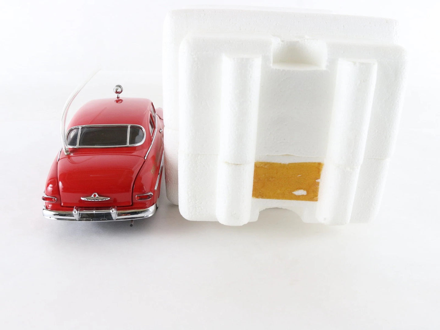 1949 Mercury Fire Chiefs Car Red Danbury Mint 1:24 Diecast Model