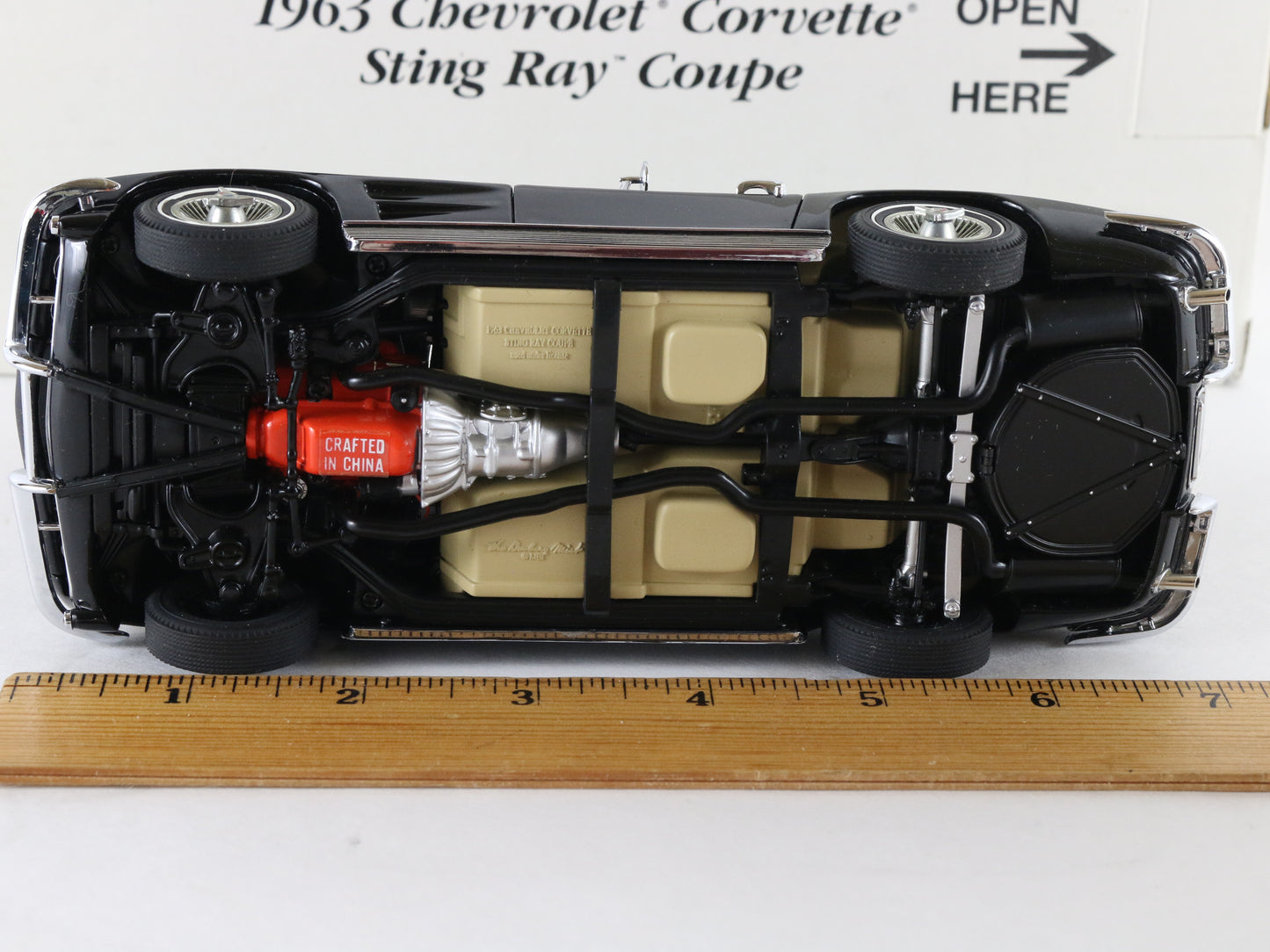 1963 Chevy Corvette Sting Ray Coupe Black Danbury Mint 1:24 Diecast Model