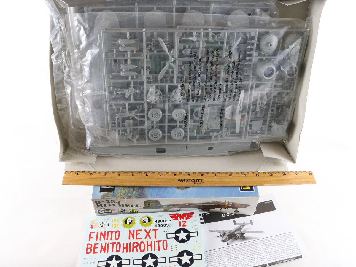 B-25J Mitchell Revell 1:48 Model Aircraft Bomber Plane Kit 85-5512