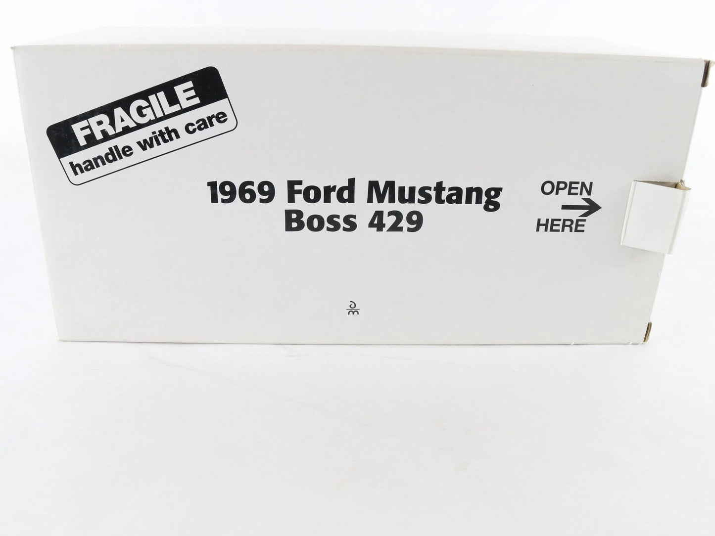 1969 Ford Mustang Boss 429 Black Danbury Mint 1:24 Diecast Model Car