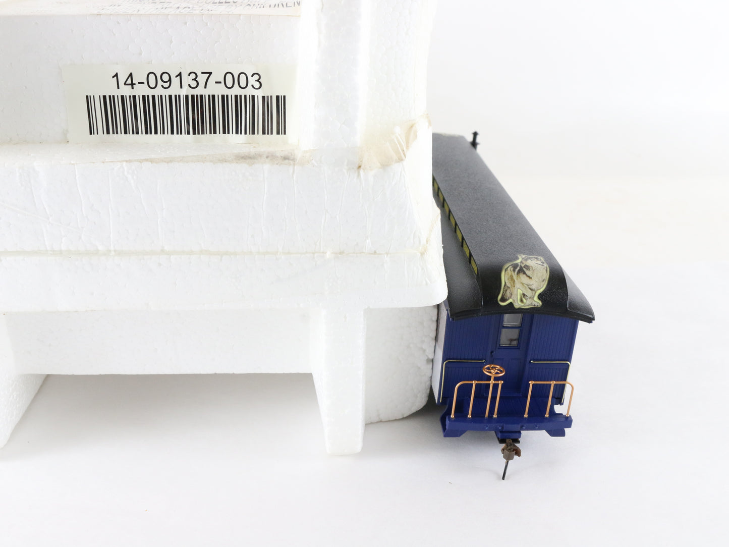 Hawthorne Village HO Proud & Free Wolf Baggage Train Car W/ Transformer