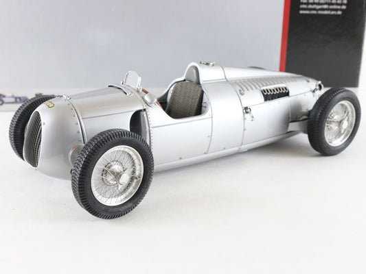 1936-37 Auto-Union Type C Silver CMC 1:18 M-034 Metal Model Car