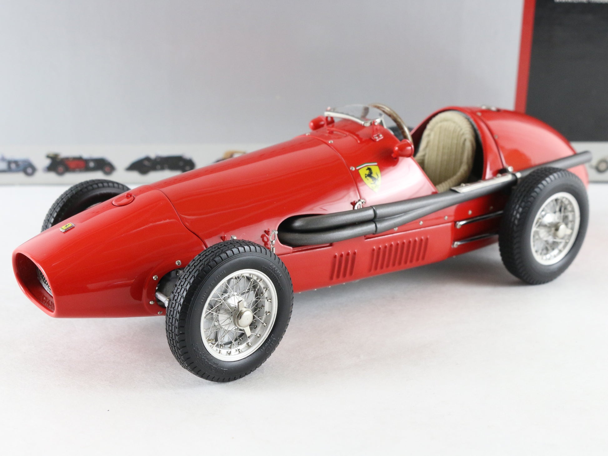 1953 Ferrari 500 F2 Der Doppelweltmeister Red CMC 1:18 M-056 Model Car