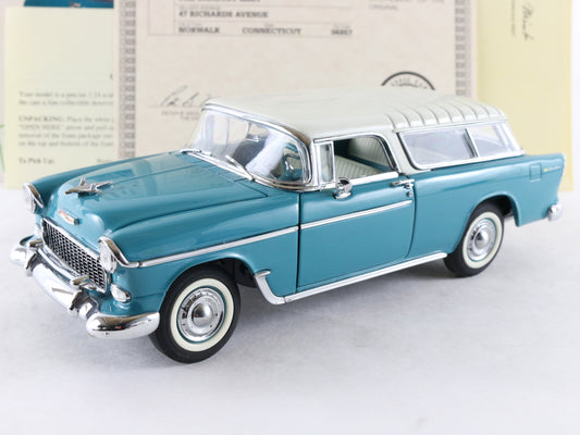 1955 Chevrolet Nomad Blue White Danbury Mint 1:24 Model W/ Paperwork