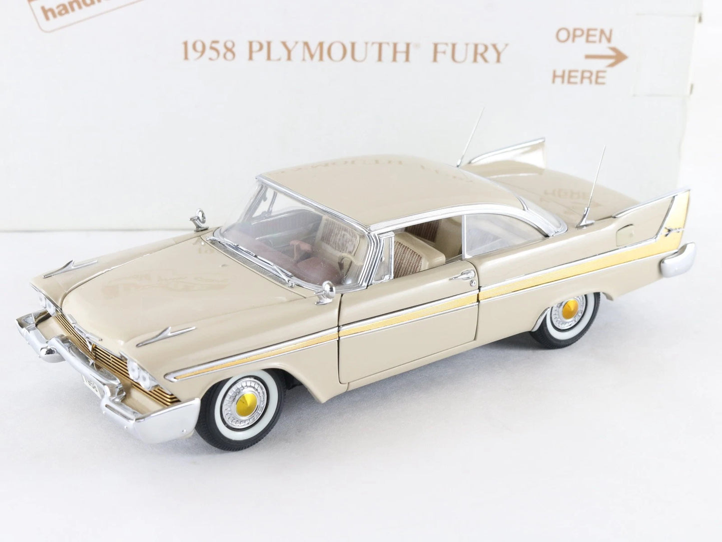 1958 Plymouth Fury Hardtop Buckskin Beige Danbury Mint 1:24 Diecast Model