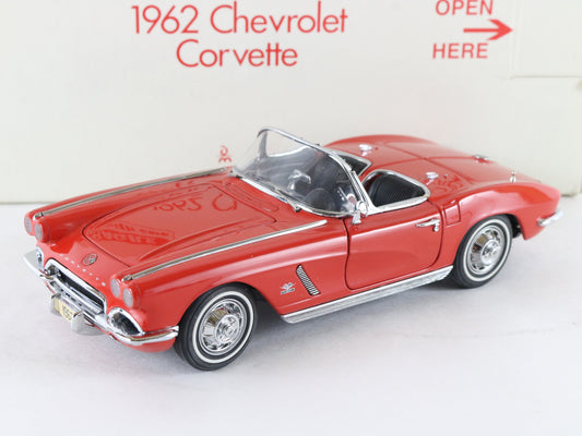 1962 Chevy Corvette Convertible Roman Red Danbury Mint 1:24 Diecast 