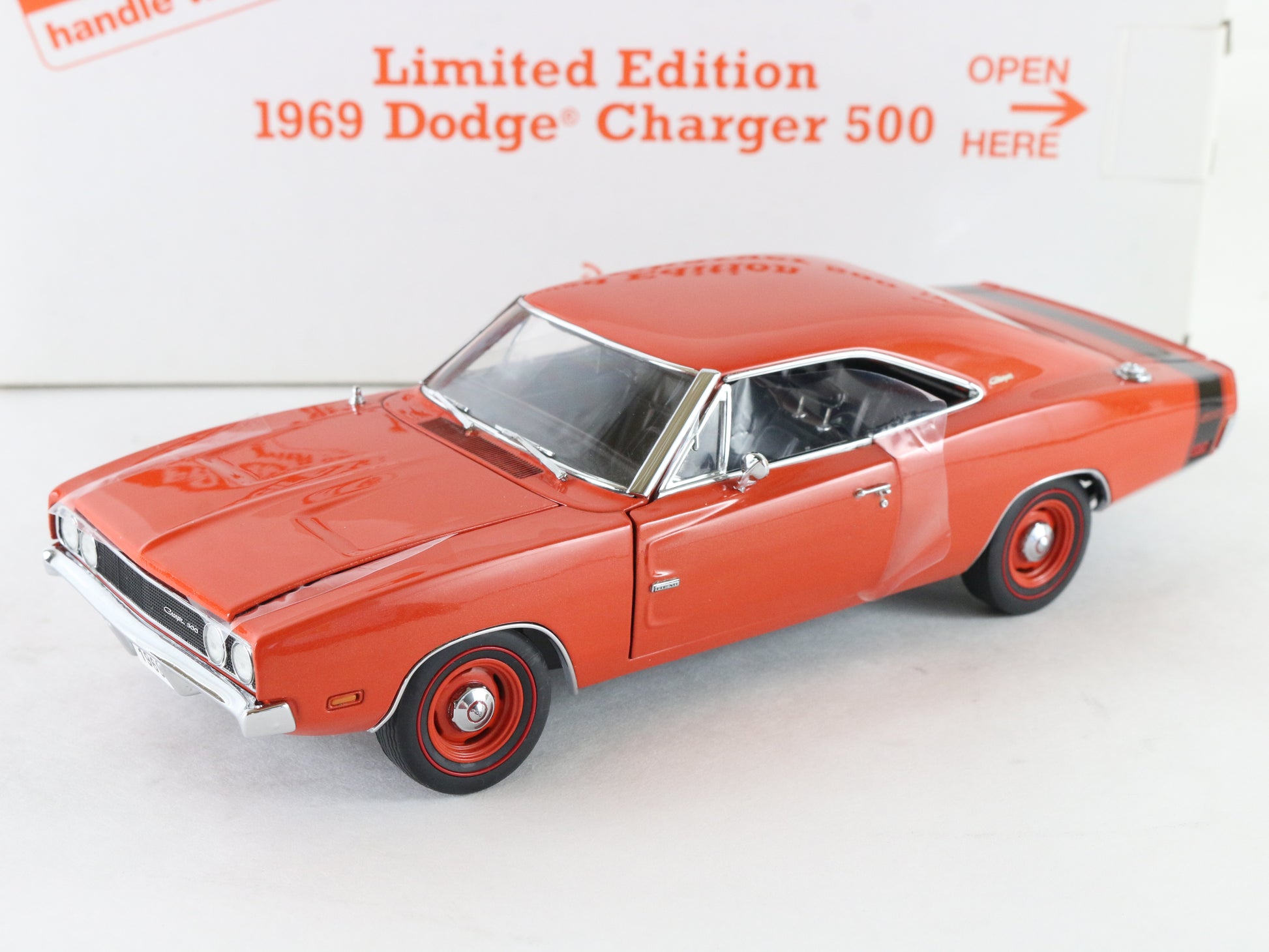 1969 Dodge Charger 500 Orange Black Limited Danbury Mint 1:24 Diecast 3036/5000
