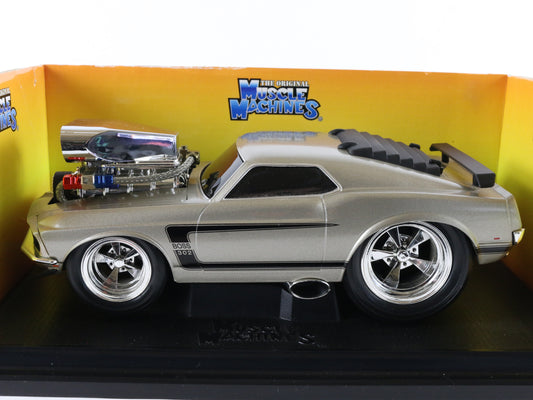 1969 Ford Mustang Boss 302 Muscle Machine 1:18 Silver Diecast Model Car