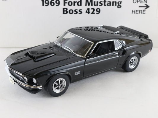 1969 Ford Mustang Boss 429 Black Danbury Mint 1:24 Diecast Car