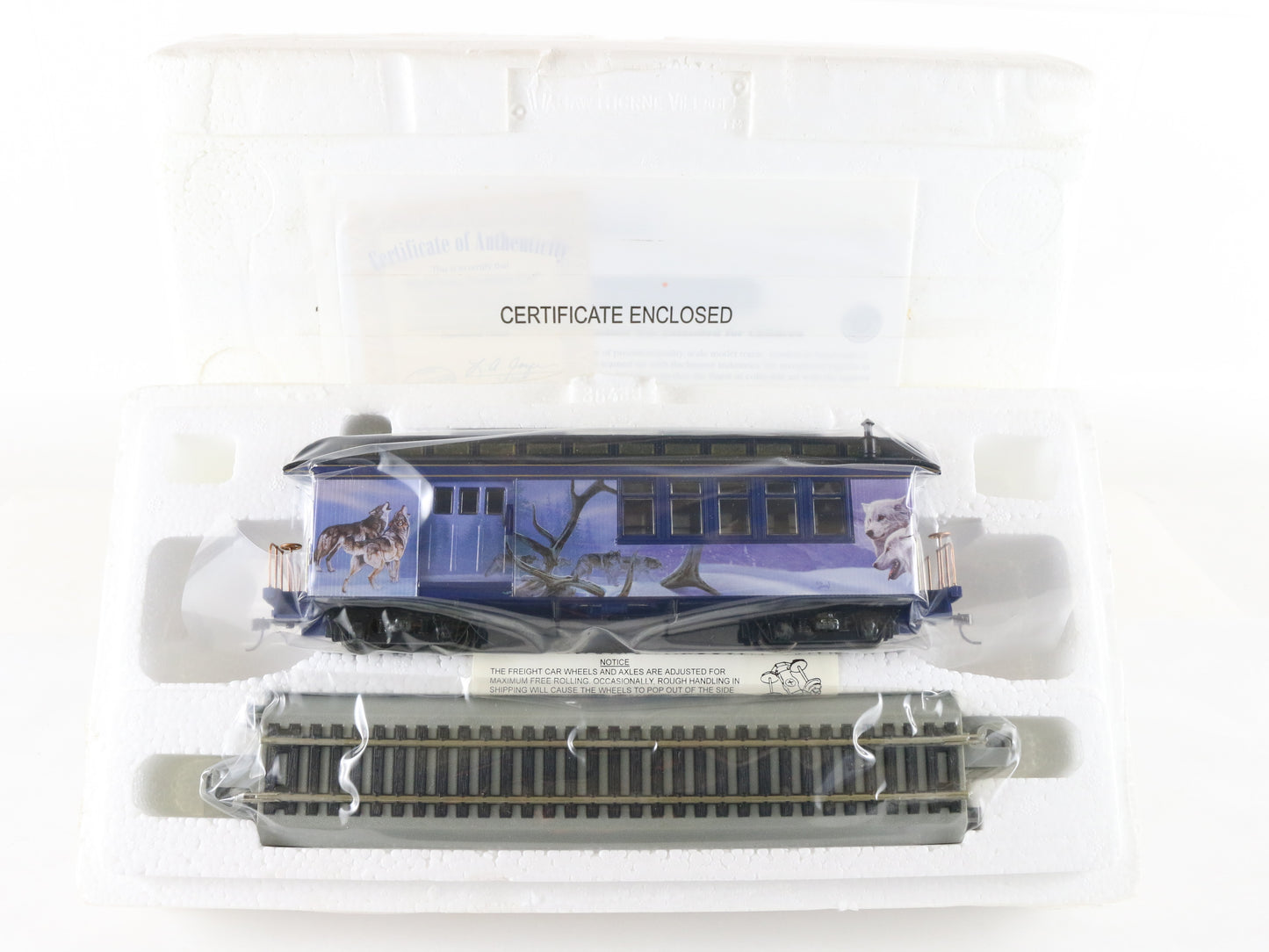 Hawthorne Village HO Wild Song Wolf Combine Train Car W/ Track 14-09137-008