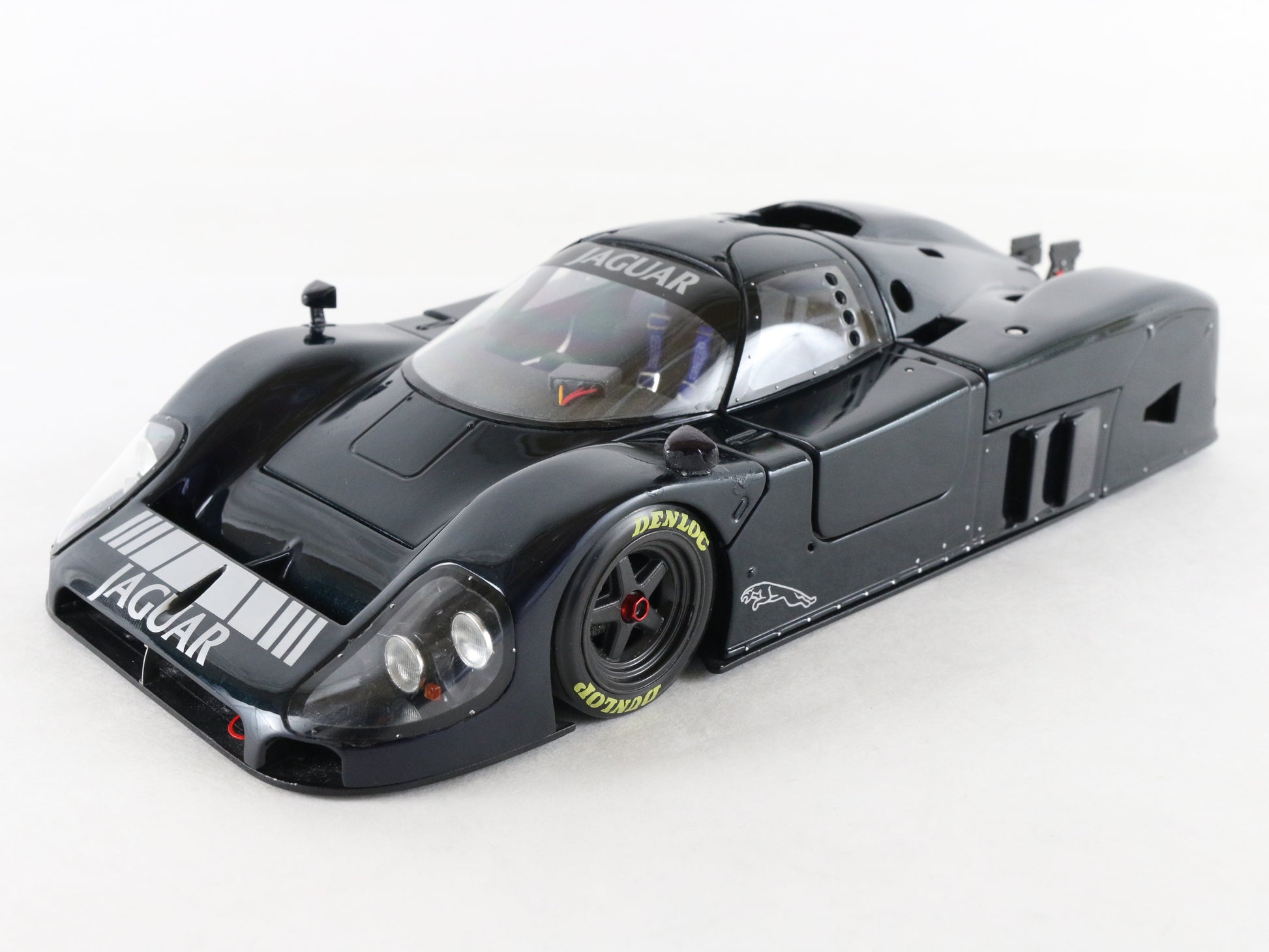 1988 Jaguar XJR-9 LeMans Proto Exoto Motorbox 1:18 Metal Model Car AS-IS SHOWN