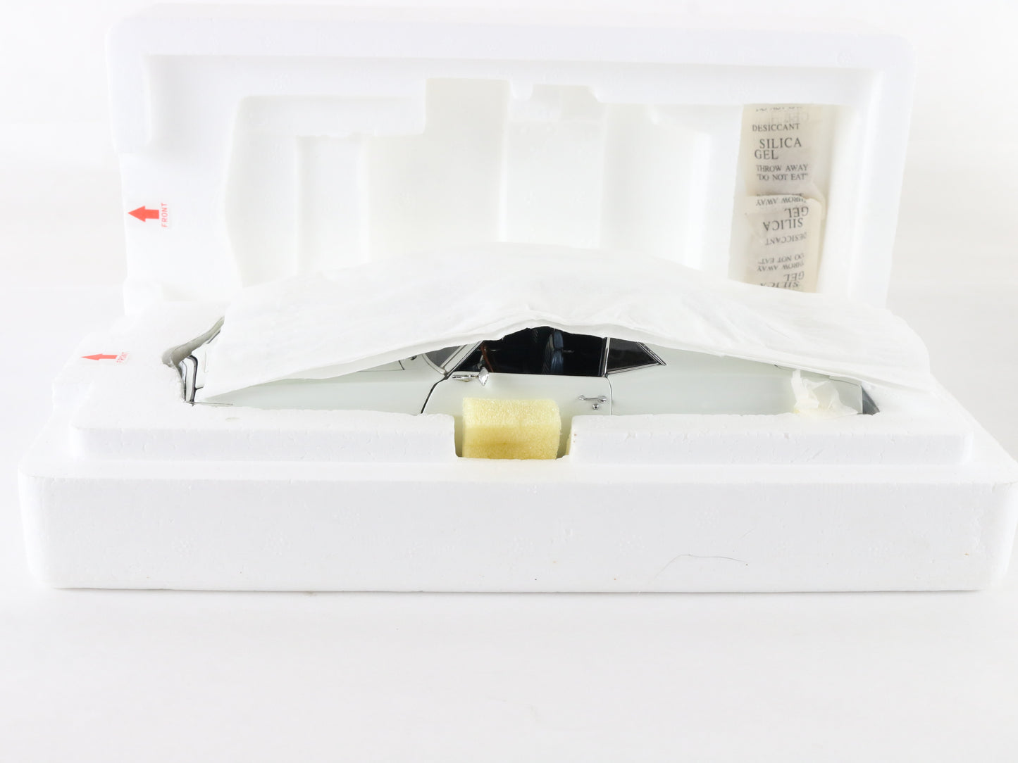 1969 Pontiac Trans Am Blue White Danbury Mint 1:24 Diecast Model Car
