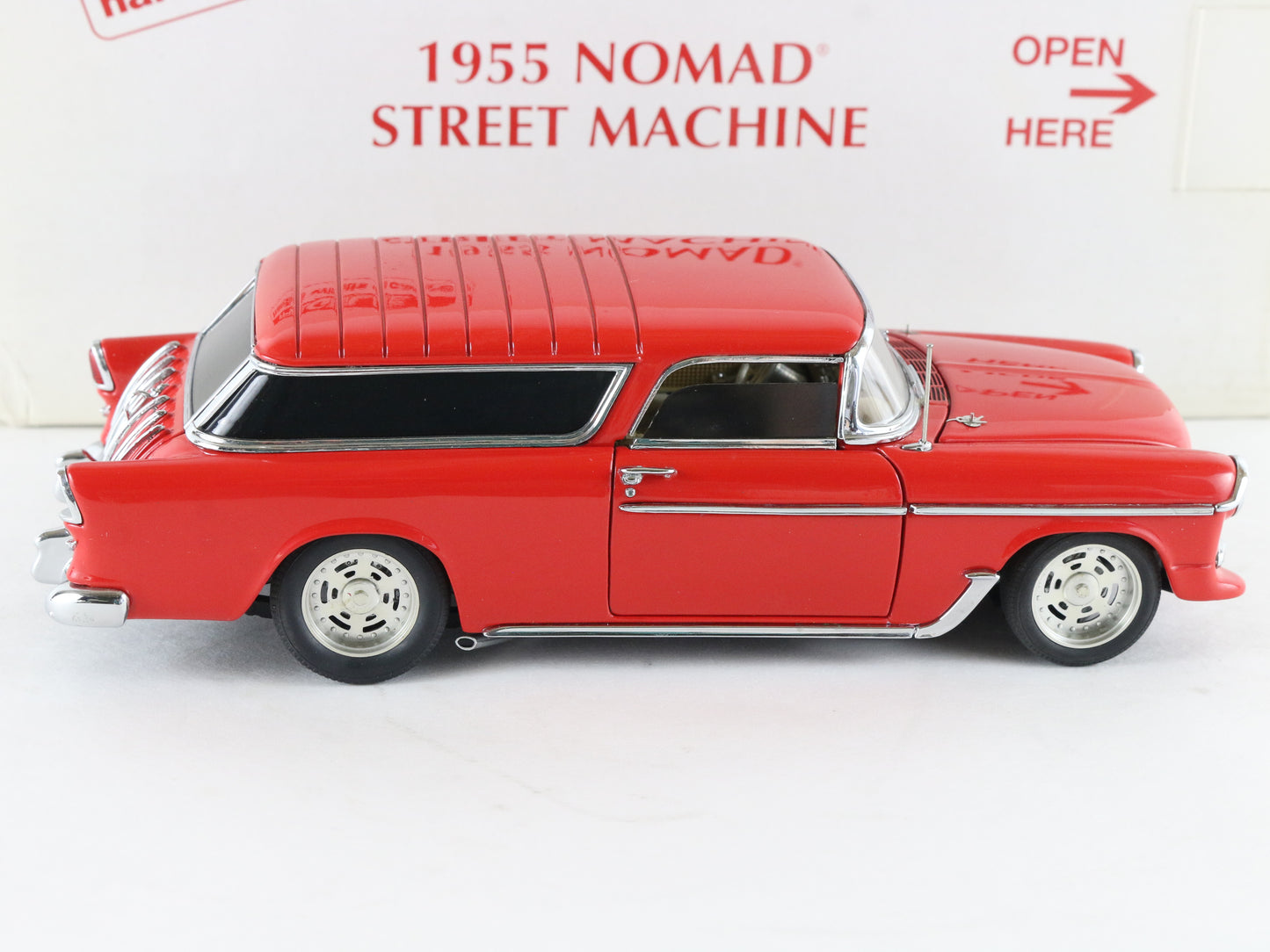 1955 Chevy Nomad Street Machine Red Danbury Mint 1:24 Diecast Model Car