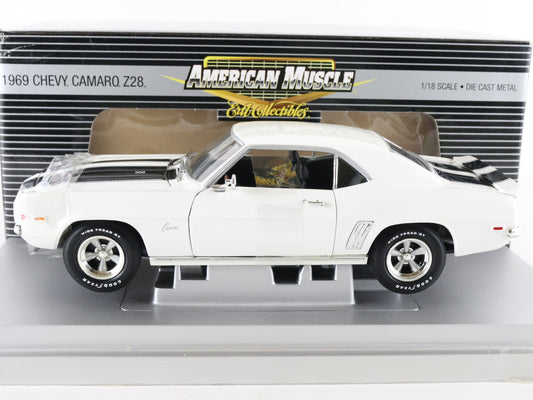 1969 Chevy Camaro Z28 White Black American Muscle ERTL 1:18 Diecast Model 33763