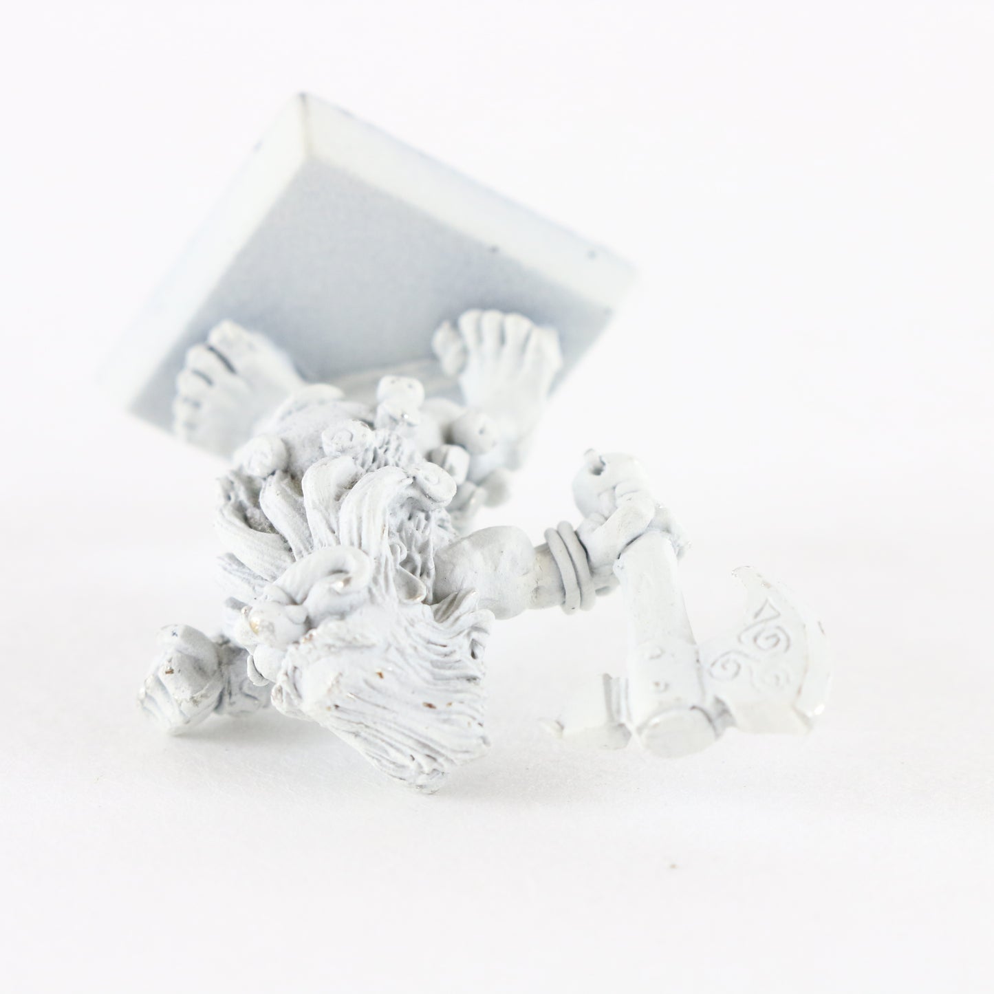 Dwarf Troll Slayer W/ Axe Citadel Warhammer 8091/7 White Painted Figure 1"