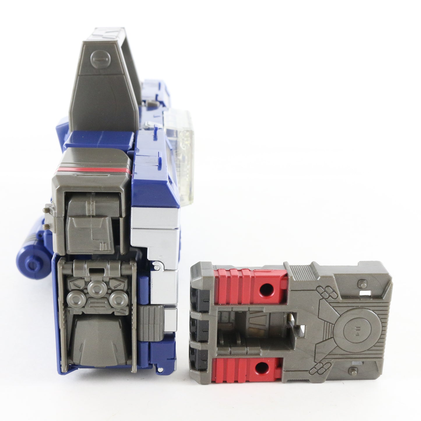 Soundwave Decepticon Transformers Titans Return 2015 Boombox Hasbro Figure