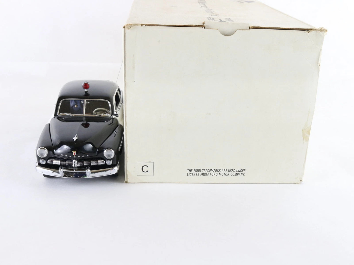 1949 Mercury Police Cruiser Black White Danbury Mint 1:24 Diecast Model