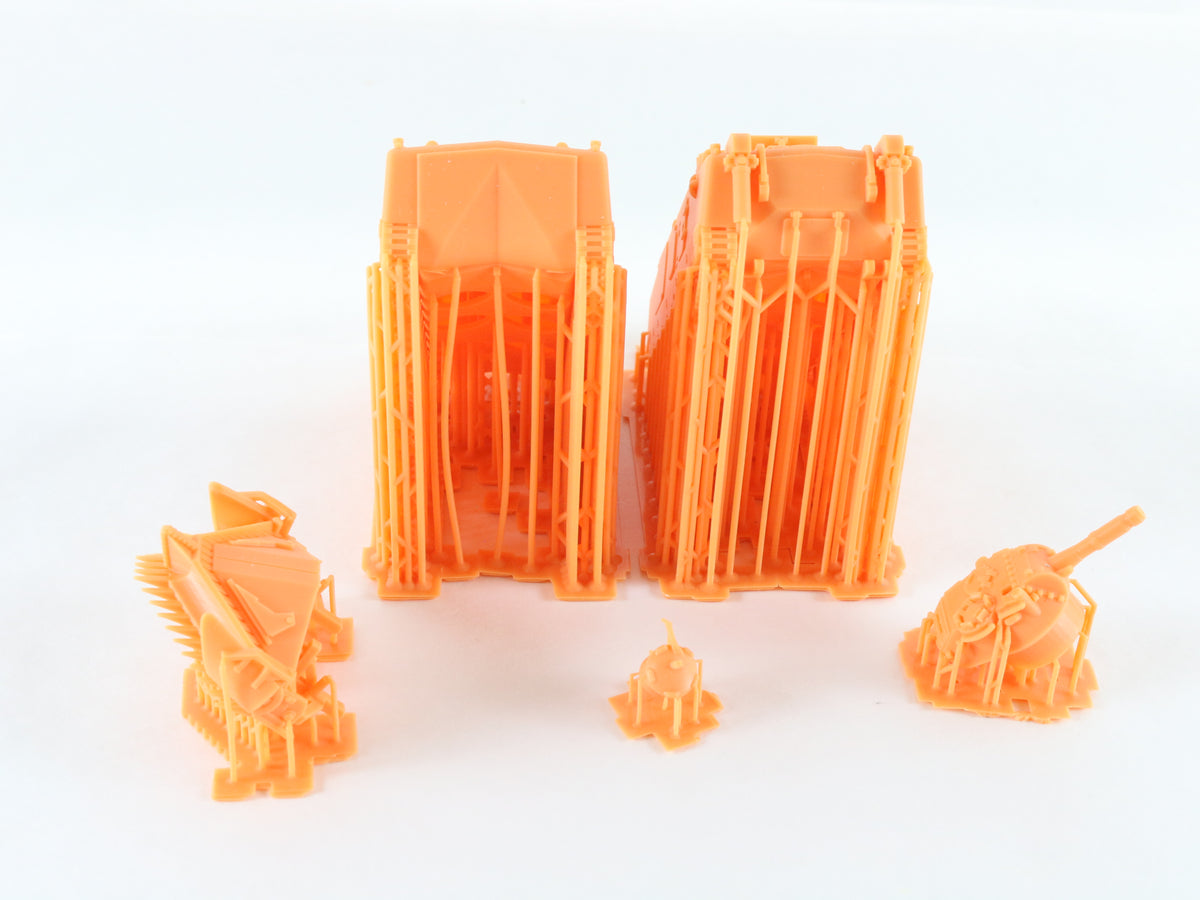 Lot Of 2 LVTE-1 Potato Digger & LVTH-6 Gun Carrier 1:72 3D Printed Kits Orange