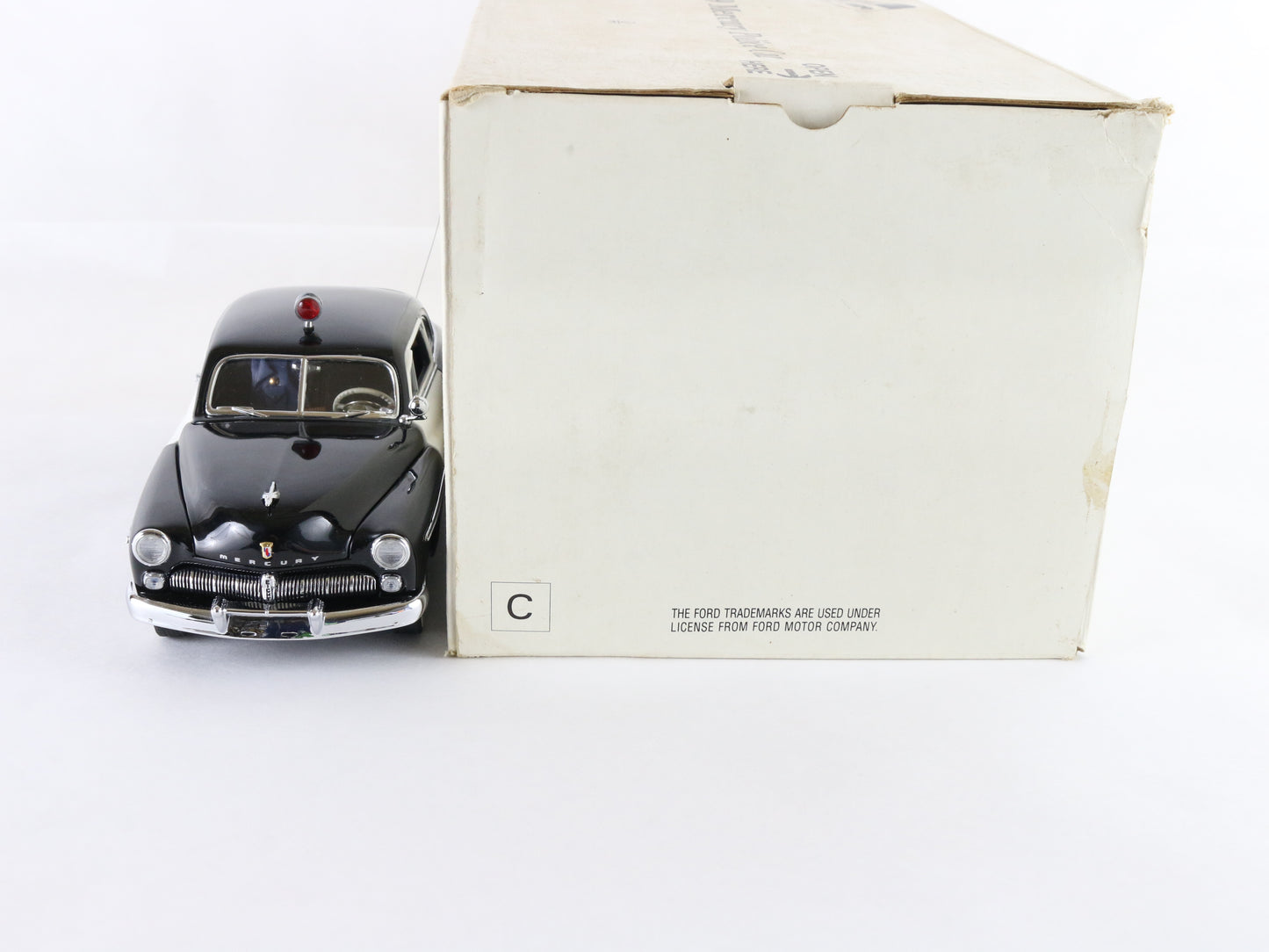 1949 Mercury Police Cruiser Black White Danbury Mint 1:24 Diecast Model