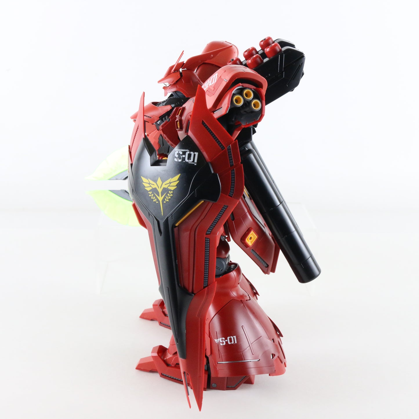 Gundam Msn-04 MG Neo Zeon Sazabi Ver.ka Uc0093 Char Bandai 1:100 W/ Paperwork