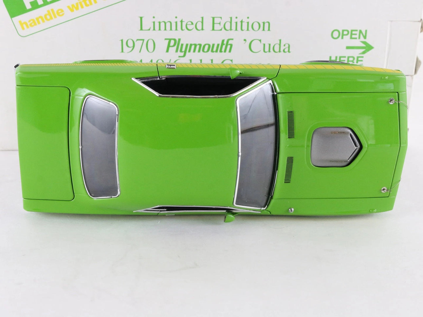 1970 Plymouth Barracuda Cuda Coupe 440/6-BBL Green Danbury 1:24 LE #1001/5000