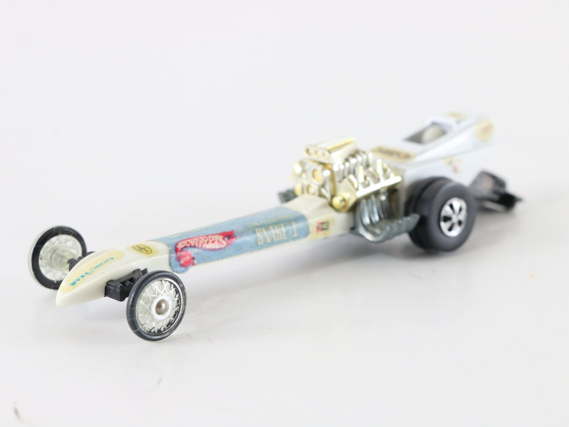 Vintage Hot Wheels Snake 1 Fuel Dragster with Decals 1:64