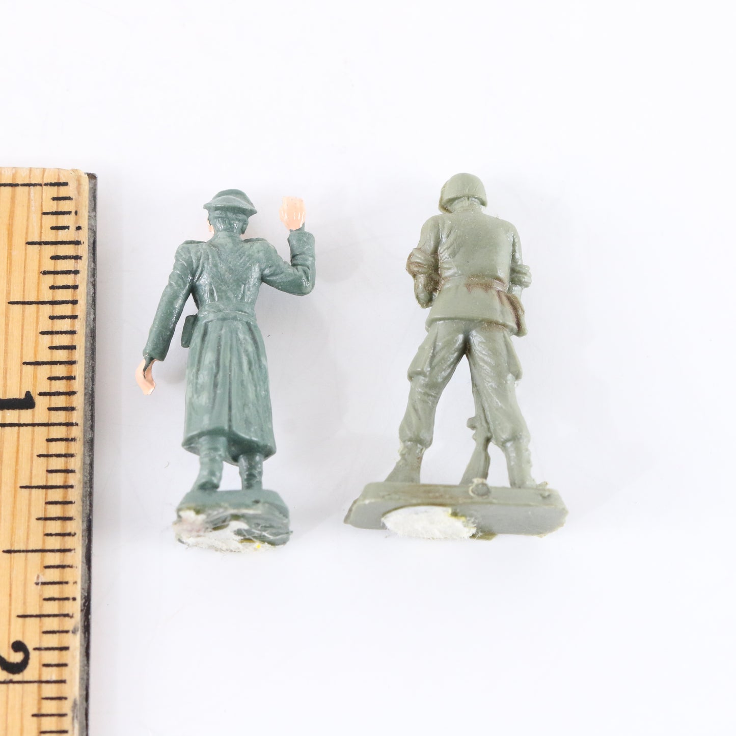 Lot Of 2 Small Plastic Army Figures 1 Painted 1 Unpainted 1.5? Vintage