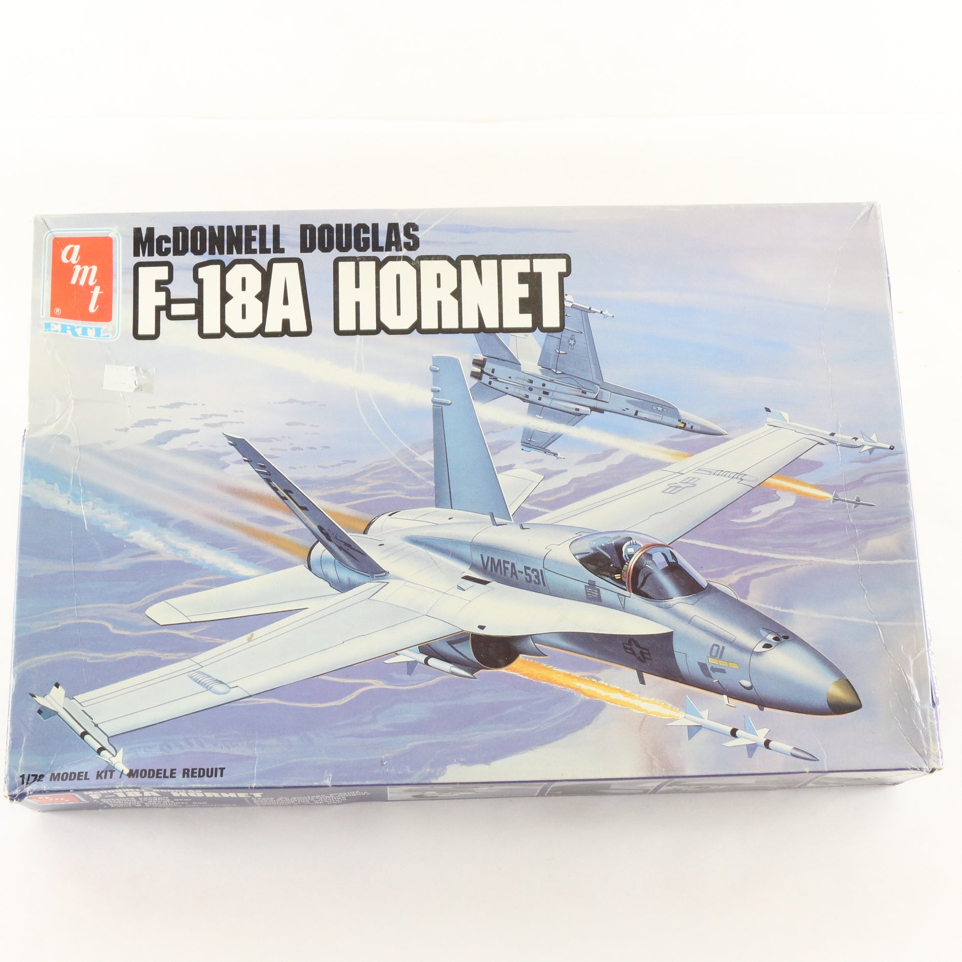 Mcdonnell Douglas F-18A Hornet Combat Aircraft AMT ERTL 1:72 Plane Kit 8802