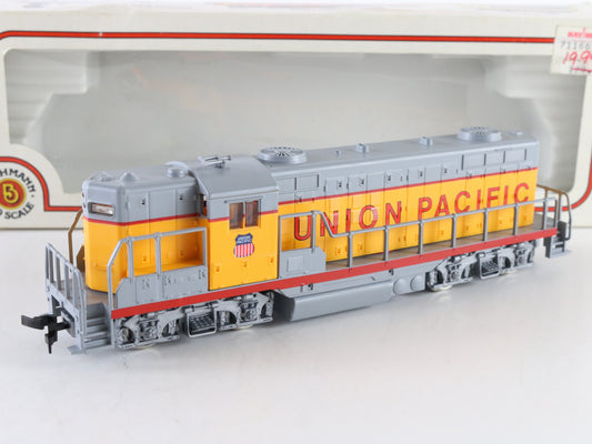 AHM HO Union Pacific GP18 Diesel Locomotive