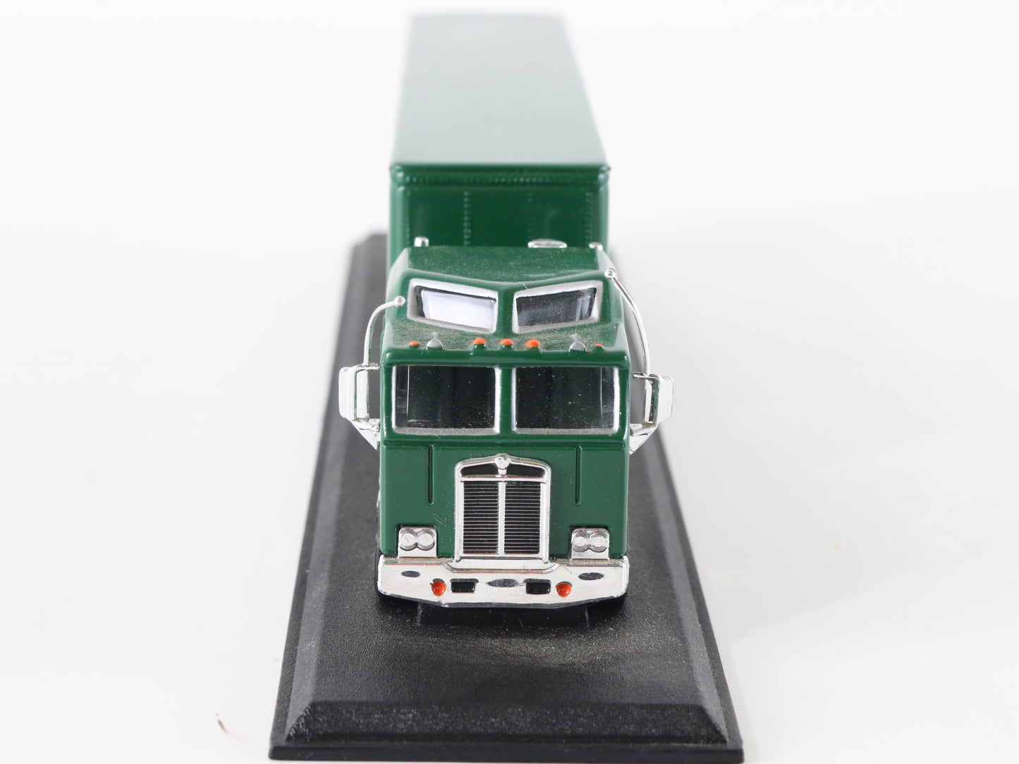 Moosehead Beer Kenworth Semi Metal Truck & Trailer Matchbox 1:100 Ccy03-m