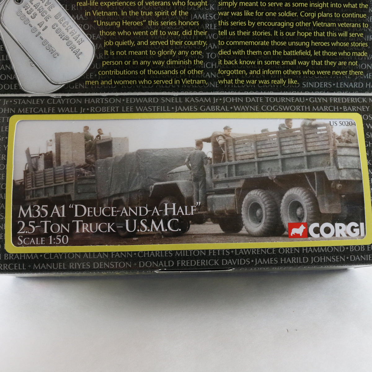 M35A1 Duece & A Half USMC Truck Unsung Heroes Corgi 1:50 50204 Metal Vehicle