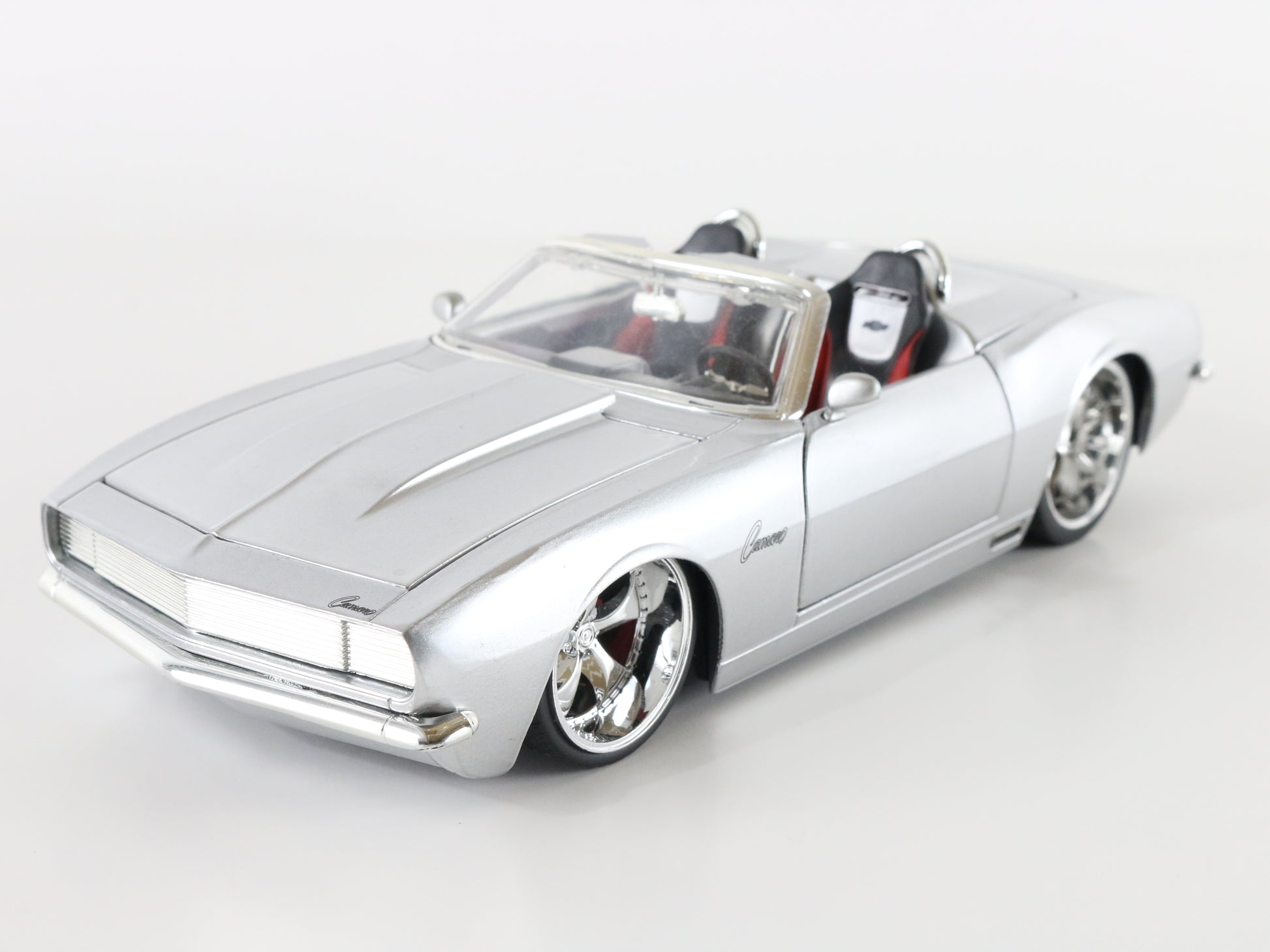 1967 Chevy Camaro Convertible Silver Jada Toys Model Car 1:24